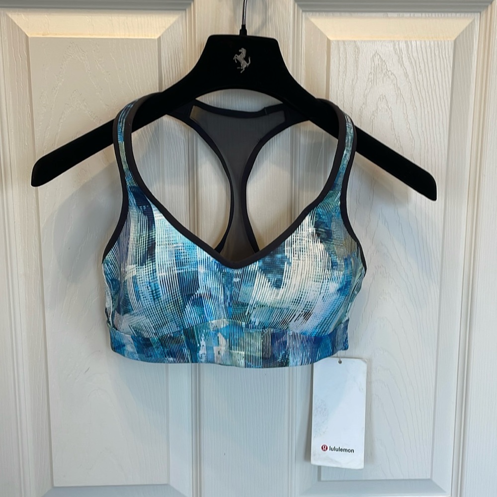 New Lululemon Sports Bra Size 4